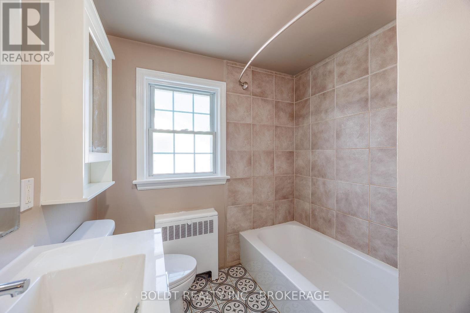 35 Rivercrest Drive, St. Catharines, Ontario  L2T 2P3 - Photo 31 - X13237738
