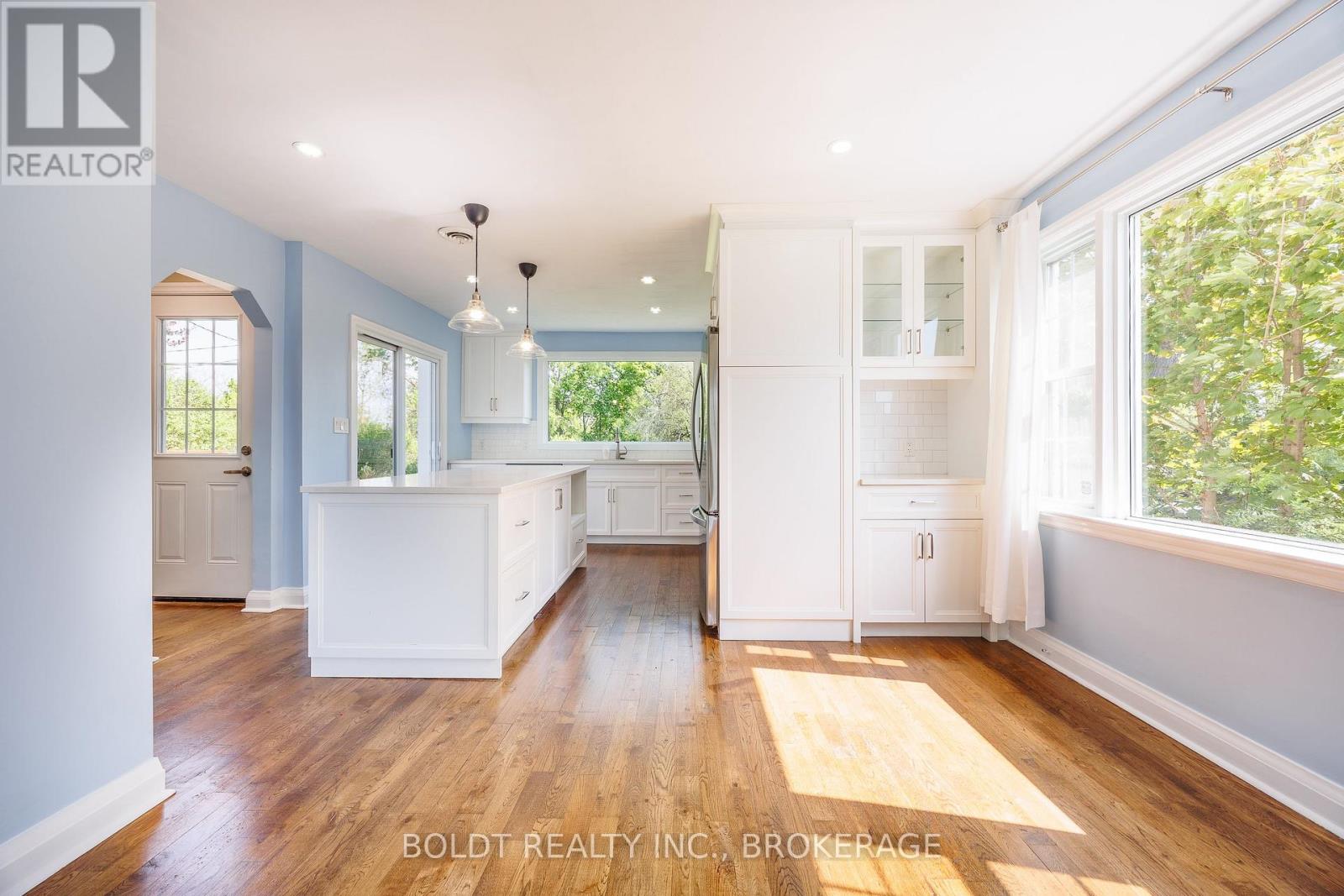 35 Rivercrest Drive, St. Catharines, Ontario  L2T 2P3 - Photo 7 - X13237738