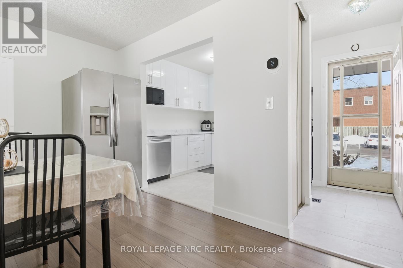 14 - 64 Forster Street, St. Catharines, Ontario  L2N 6T5 - Photo 4 - X13237902