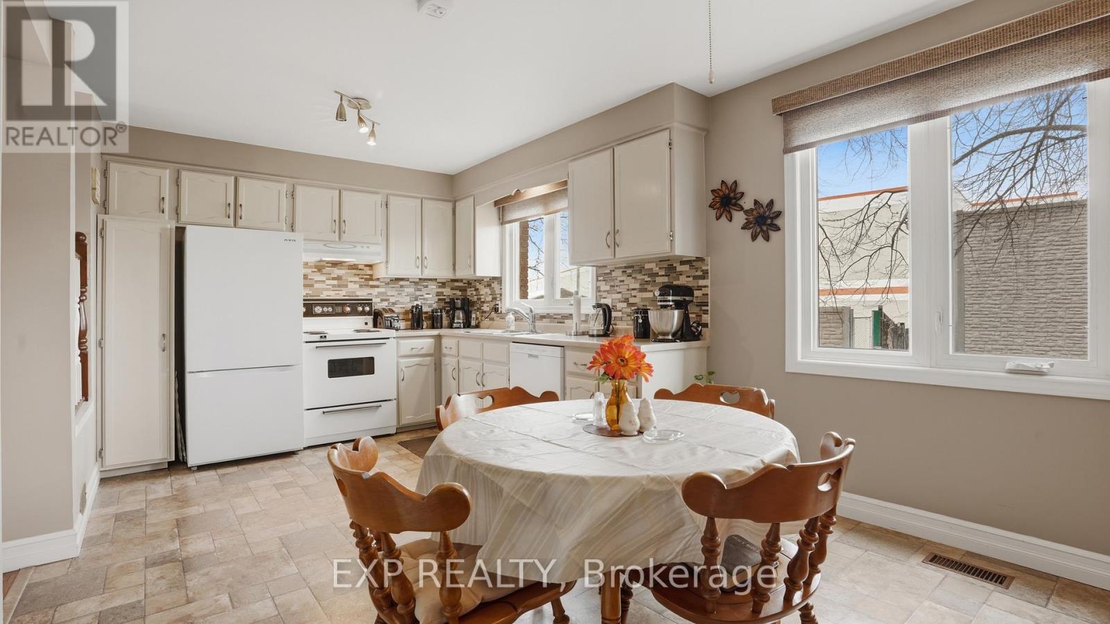14 - 178 Scott Street, St. Catharines, Ontario  L2N 6Y5 - Photo 15 - X13238554