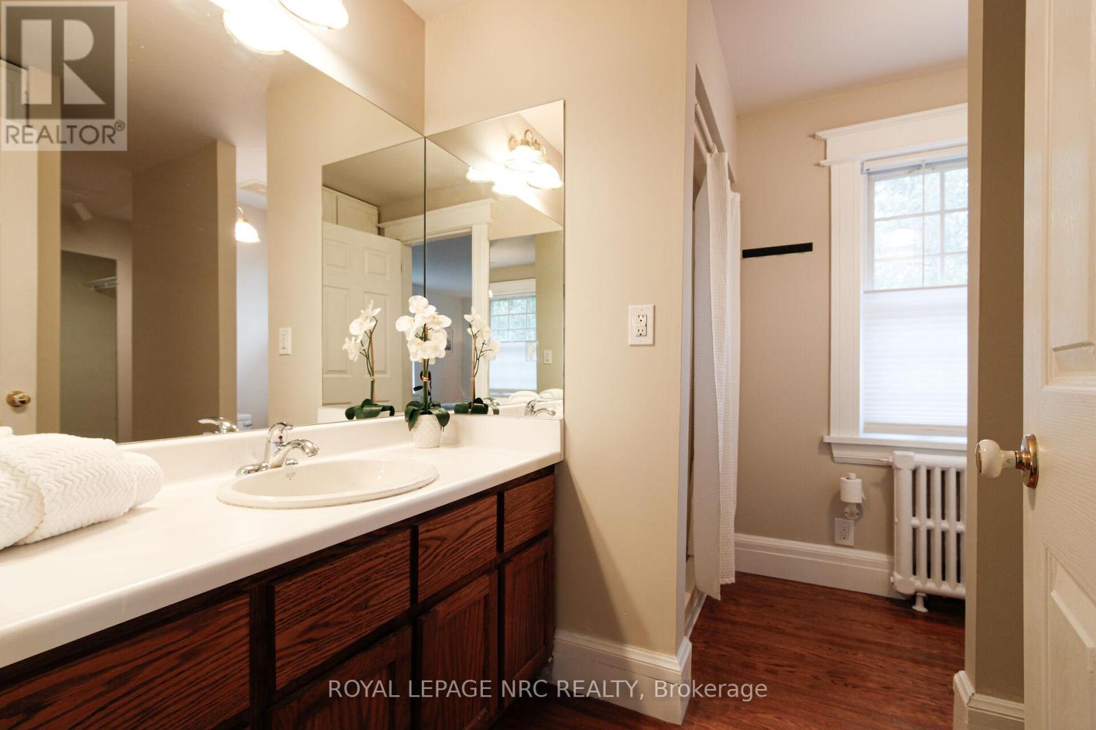 15 South Drive, St. Catharines, Ontario  L2R 4T9 - Photo 23 - X13240720