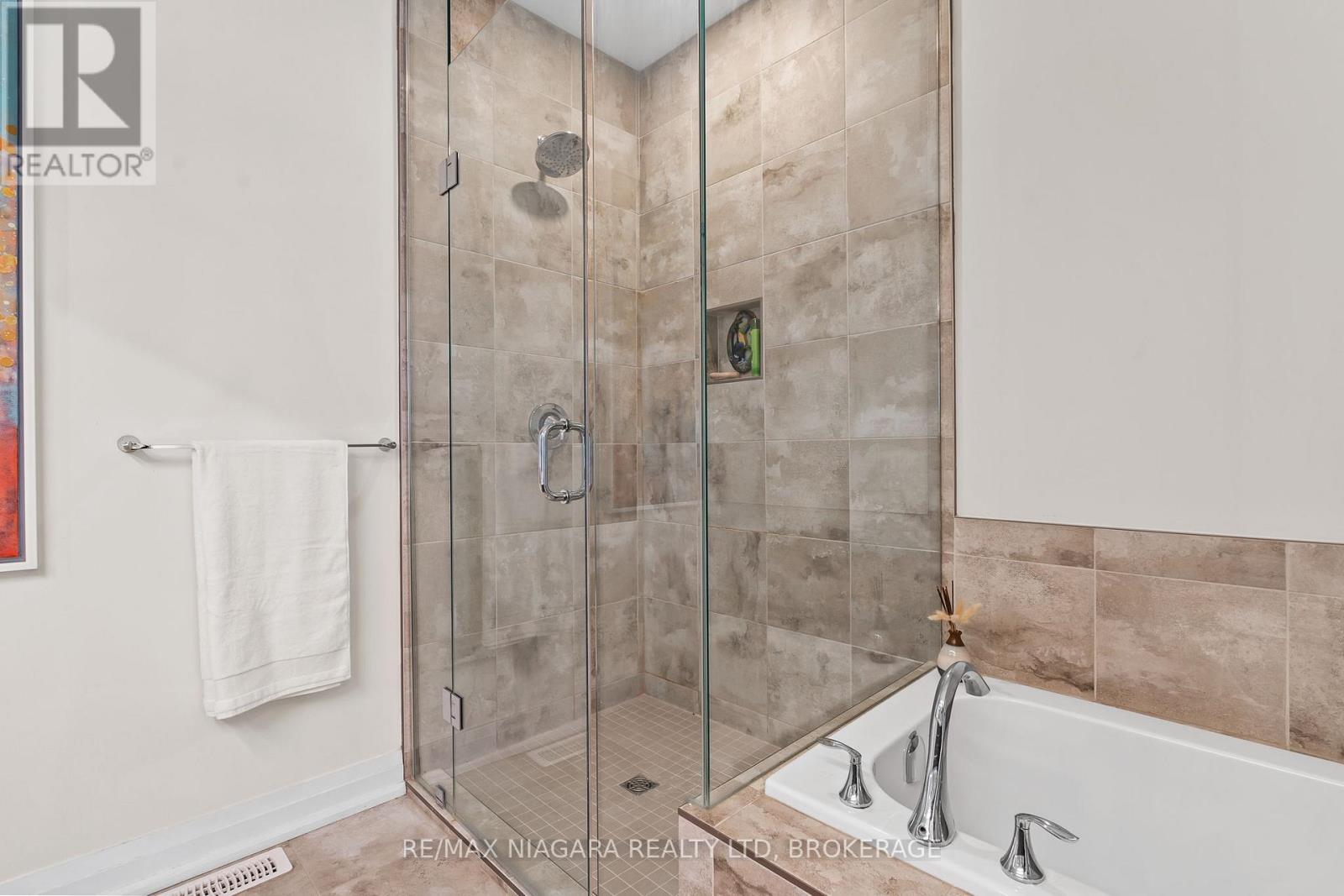 19 - 8974 Willoughby Drive, Niagara Falls, Ontario  L2G 0Y7 - Photo 21 - X13243478