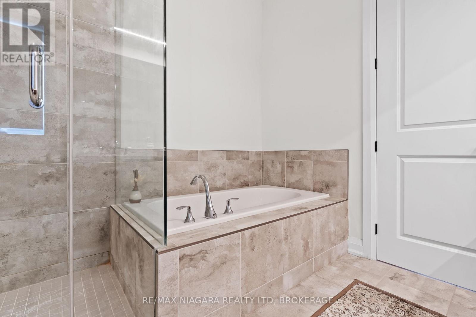 19 - 8974 Willoughby Drive, Niagara Falls, Ontario  L2G 0Y7 - Photo 22 - X13243478