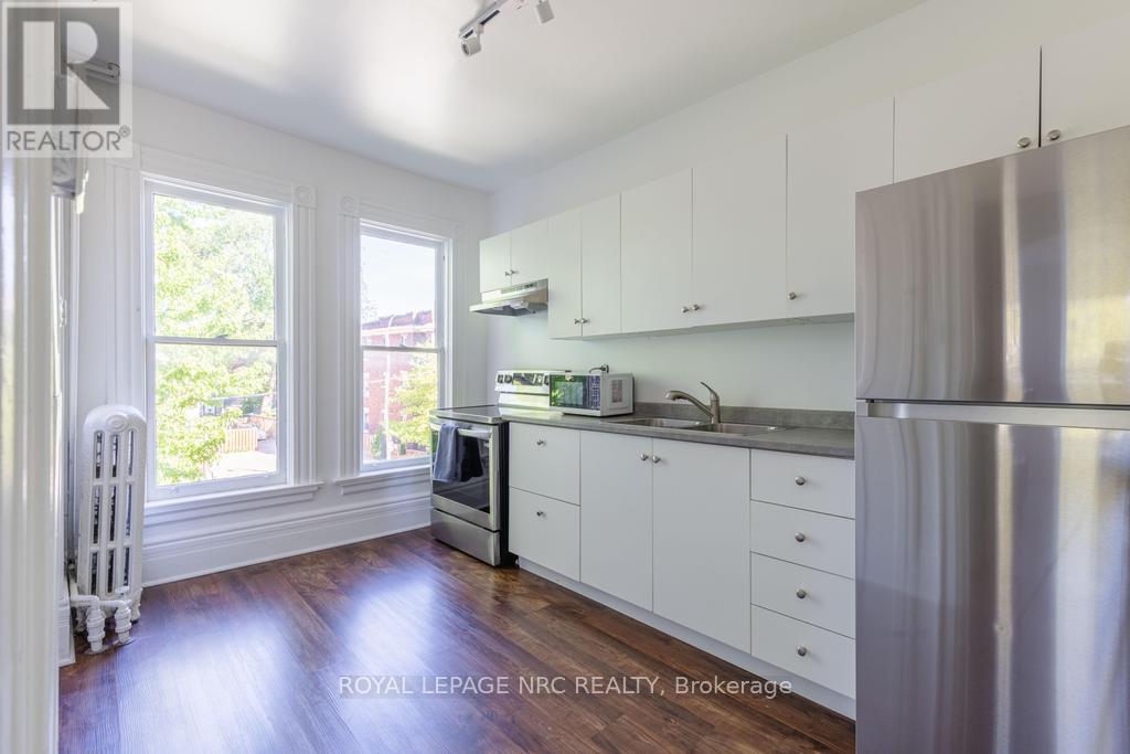 58 Ontario Street, St. Catharines, Ontario  L2R 5J4 - Photo 17 - X13243504