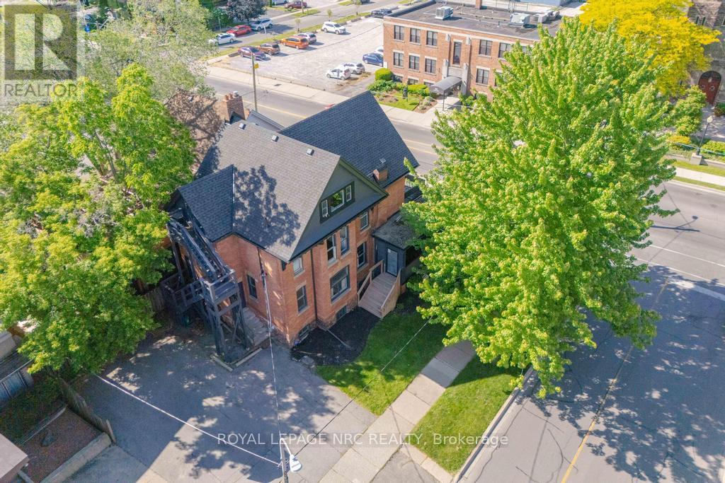 58 Ontario Street, St. Catharines, Ontario  L2R 5J4 - Photo 24 - X13243504