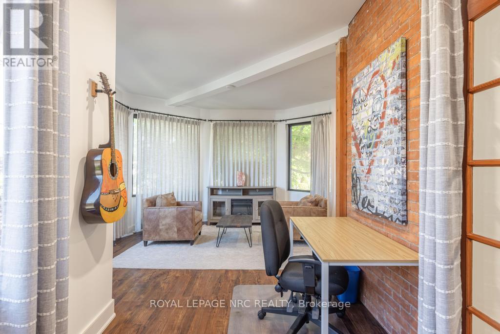 58 Ontario Street, St. Catharines, Ontario  L2R 5J4 - Photo 8 - X13243504