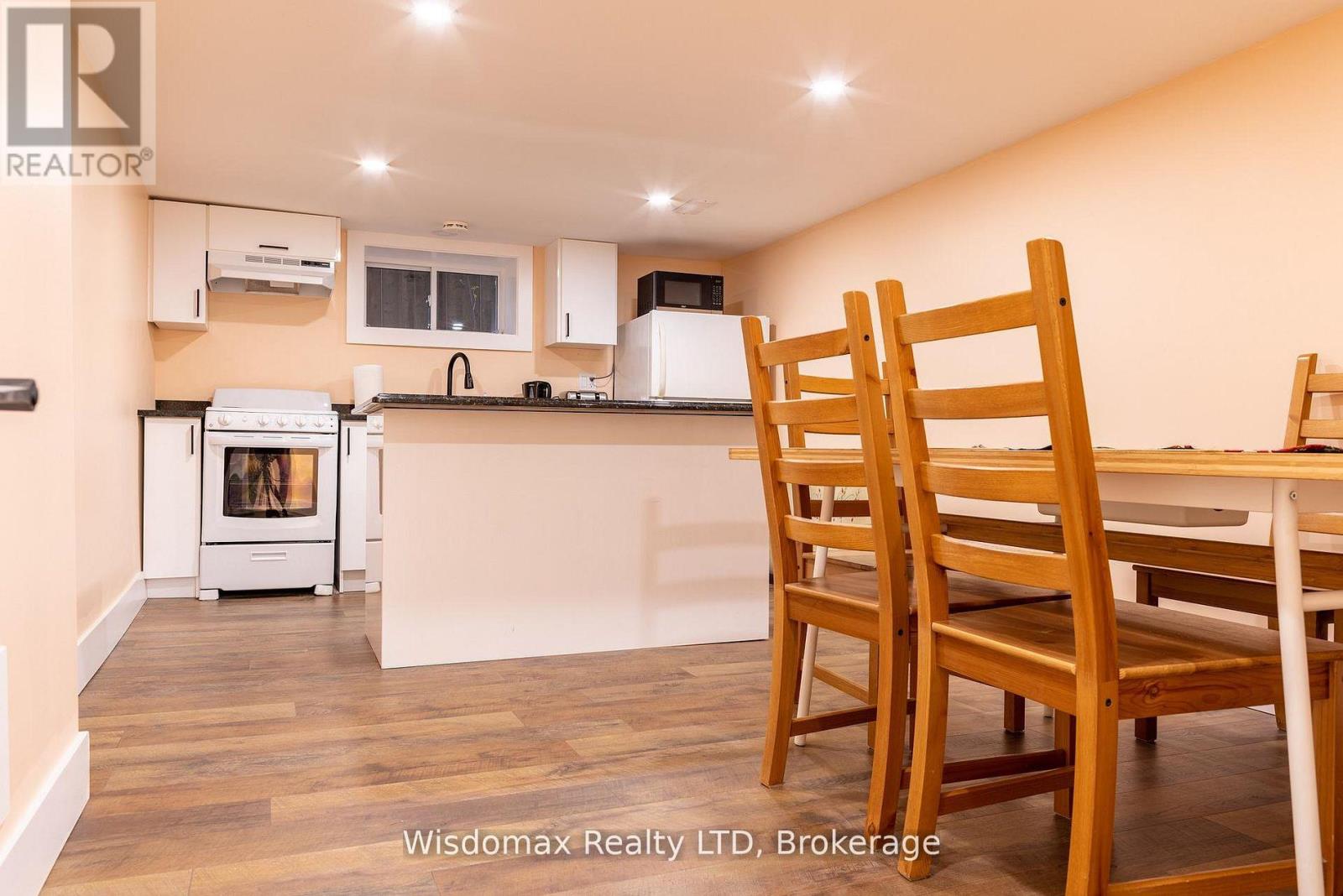 5291 Stamford Street, Niagara Falls, Ontario  L2E 1N2 - Photo 9 - X13243756