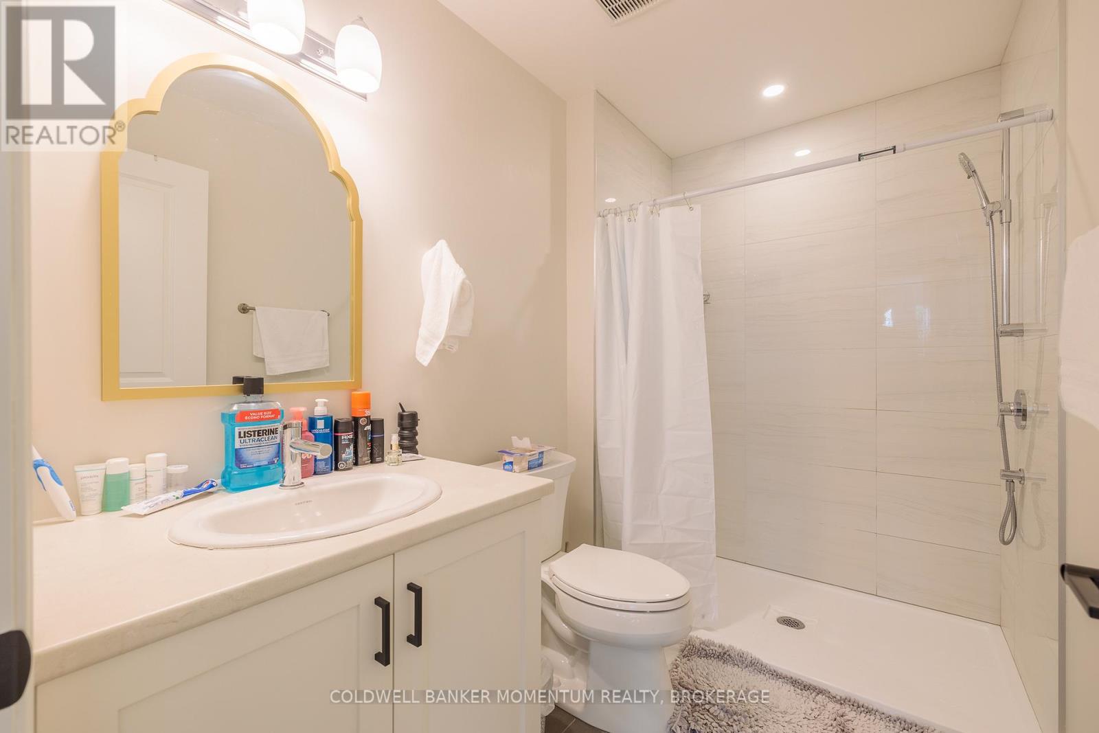 B - 153 B Moffatt Street, St. Catharines, Ontario  L2P 2L7 - Photo 24 - X13246230