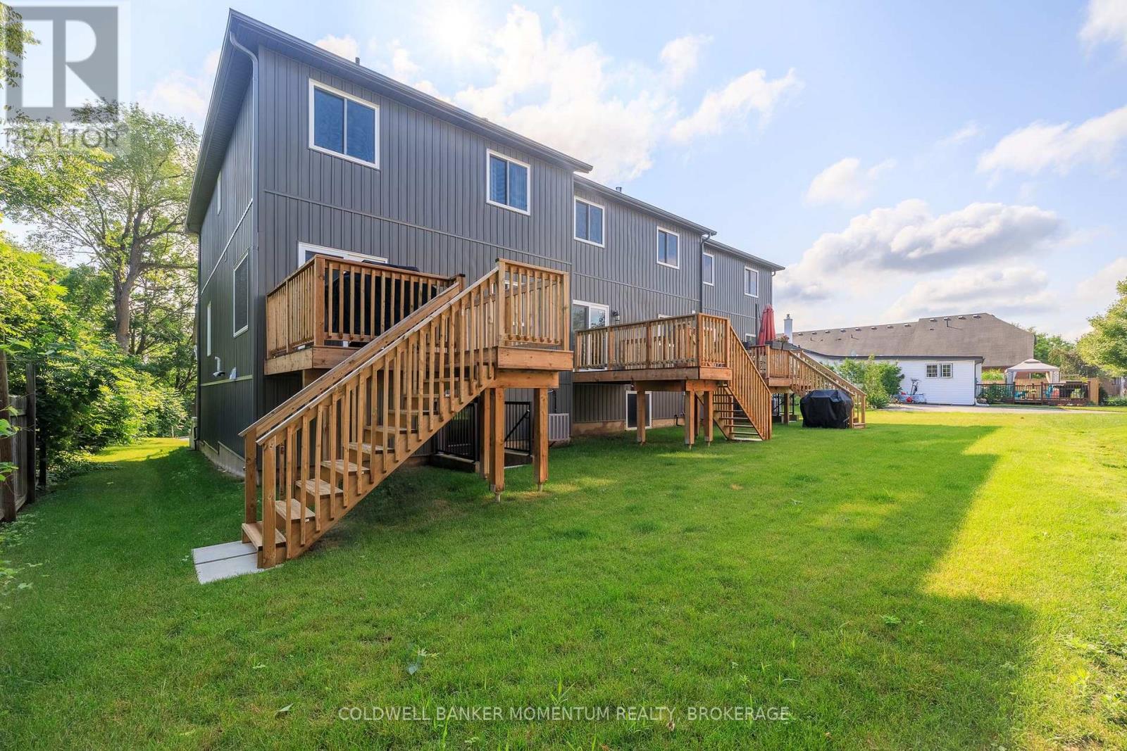 B - 153 B Moffatt Street, St. Catharines, Ontario  L2P 2L7 - Photo 34 - X13246230