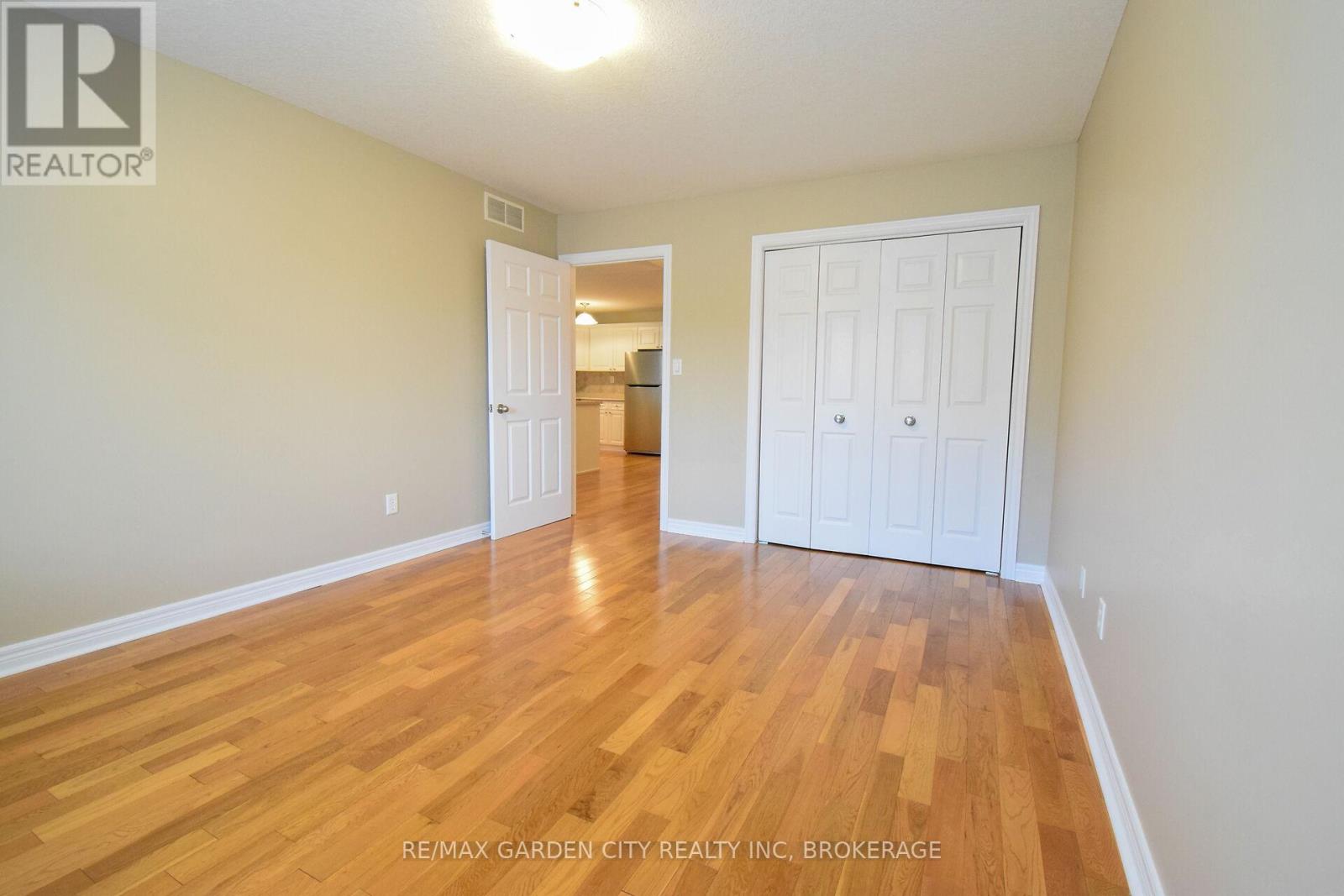 11 - 162 First Street, Welland, Ontario  L3B 4S2 - Photo 17 - X13246584