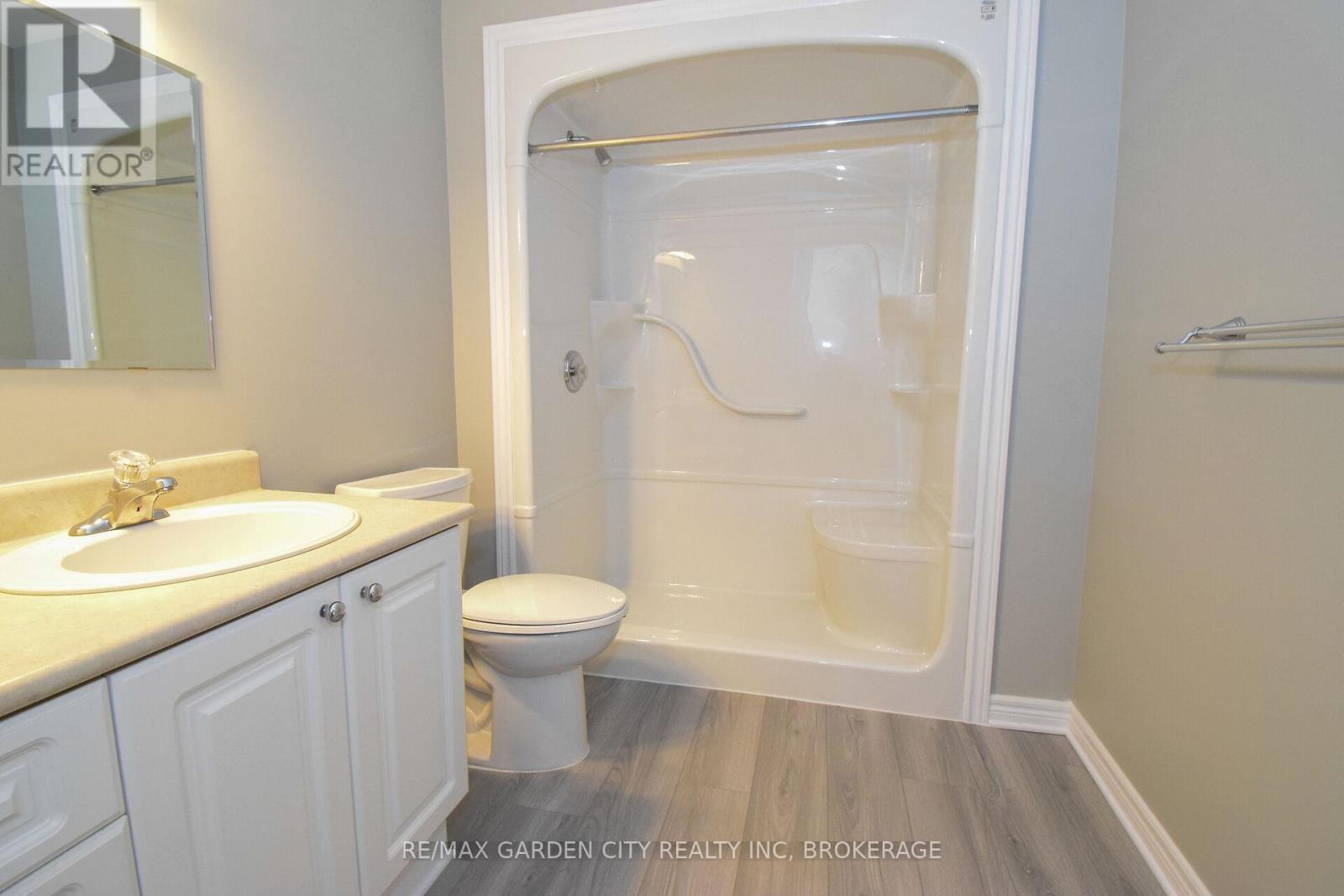 11 - 162 First Street, Welland, Ontario  L3B 4S2 - Photo 20 - X13246584