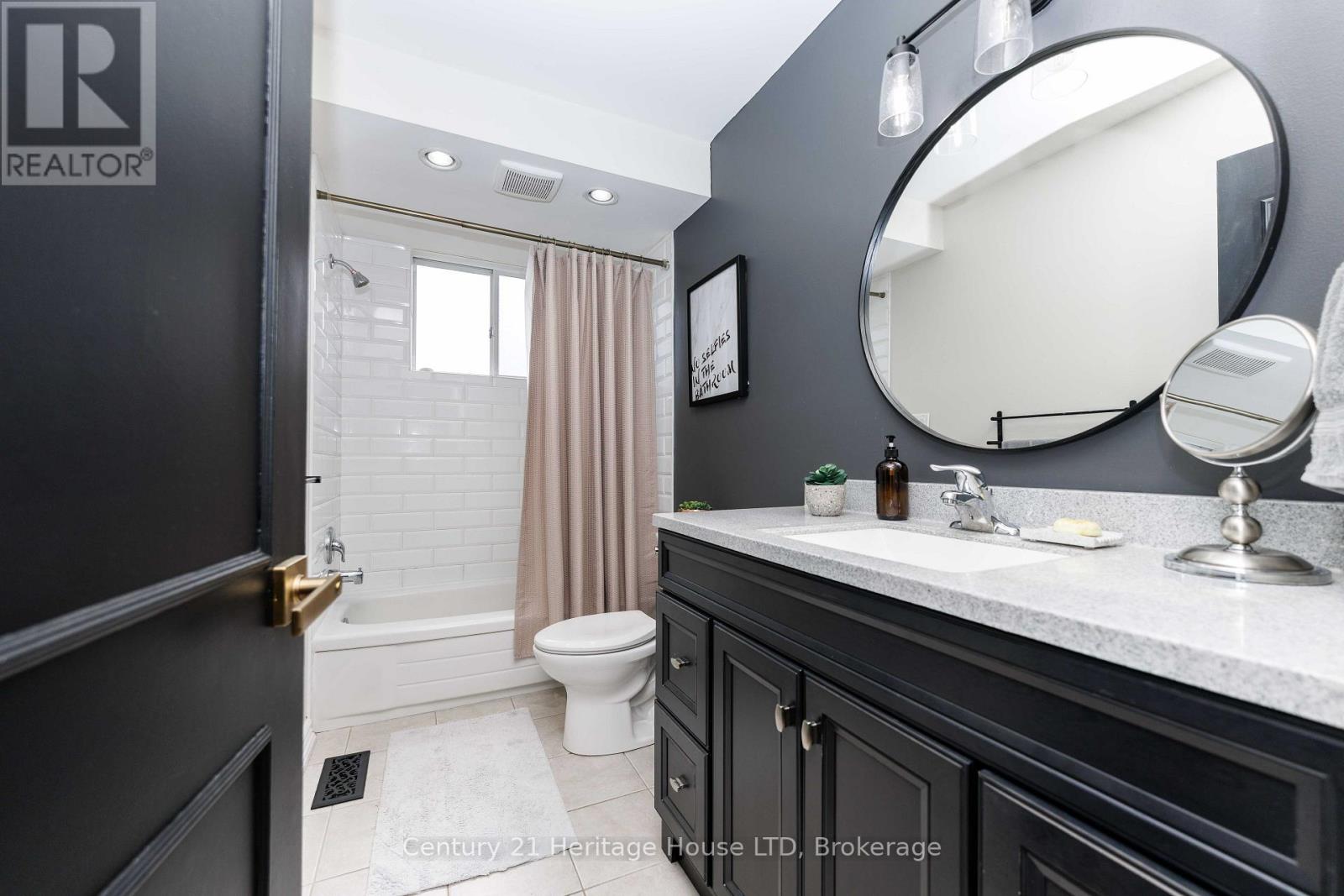 6046 Eldorado Avenue, Niagara Falls, Ontario  L2H 2E7 - Photo 17 - X13248398