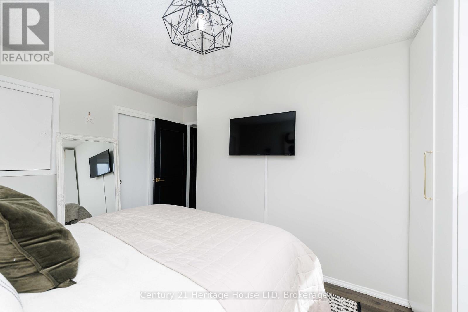 6046 Eldorado Avenue, Niagara Falls, Ontario  L2H 2E7 - Photo 22 - X13248398