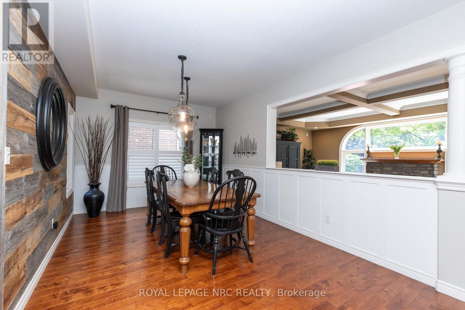 27 Bell Avenue, Grimsby, Ontario  L3M 1B2 - Photo 12 - X13248462