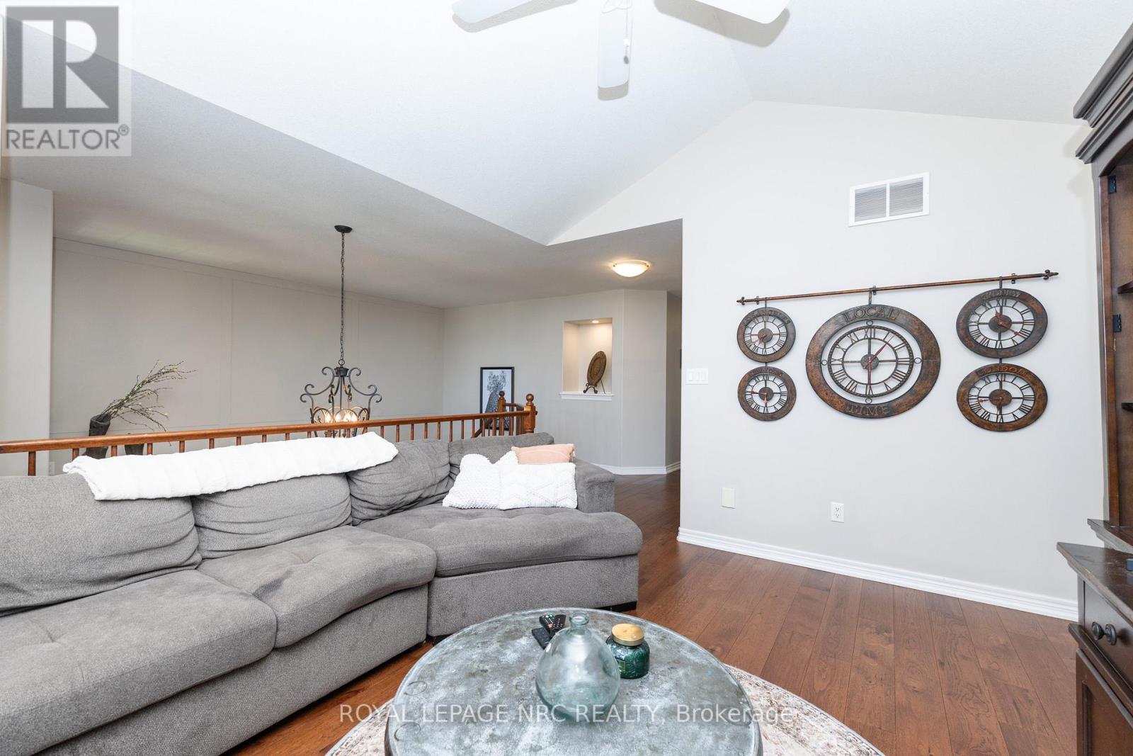 27 Bell Avenue, Grimsby, Ontario  L3M 1B2 - Photo 36 - X13248462