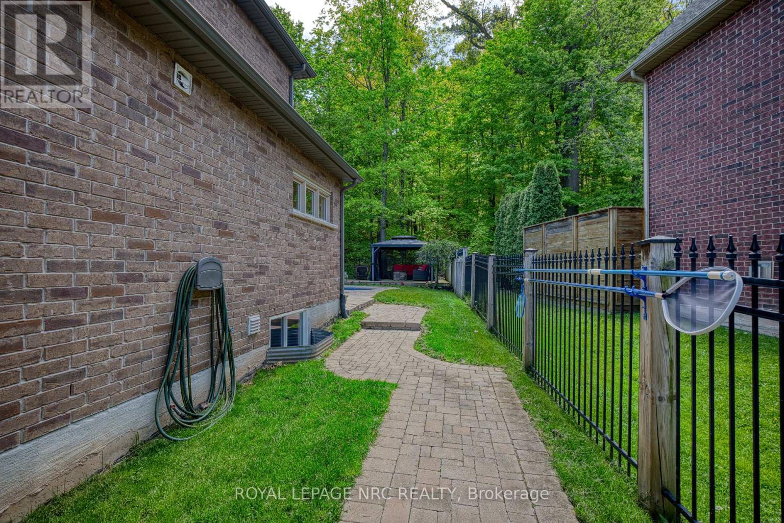 27 Bell Avenue, Grimsby, Ontario  L3M 1B2 - Photo 42 - X13248462
