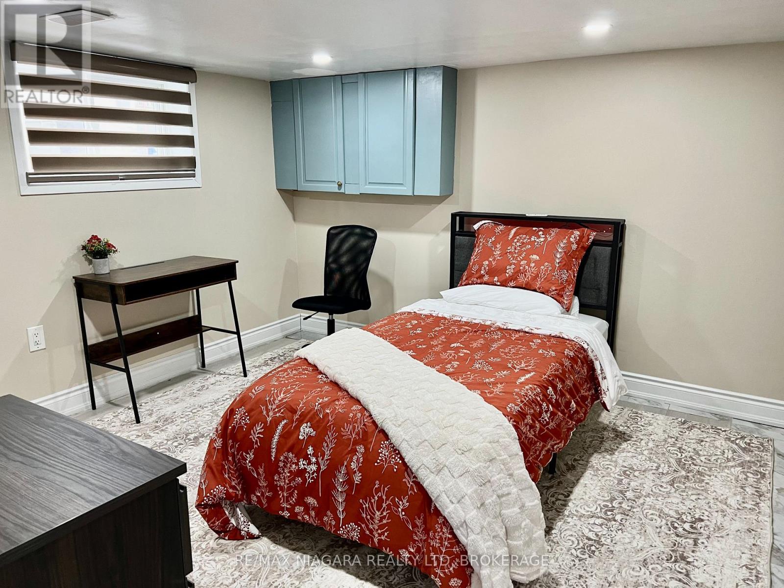 BEDROOM 2 - 3968 ST PETER AVENUE, Niagara Falls, Ontario