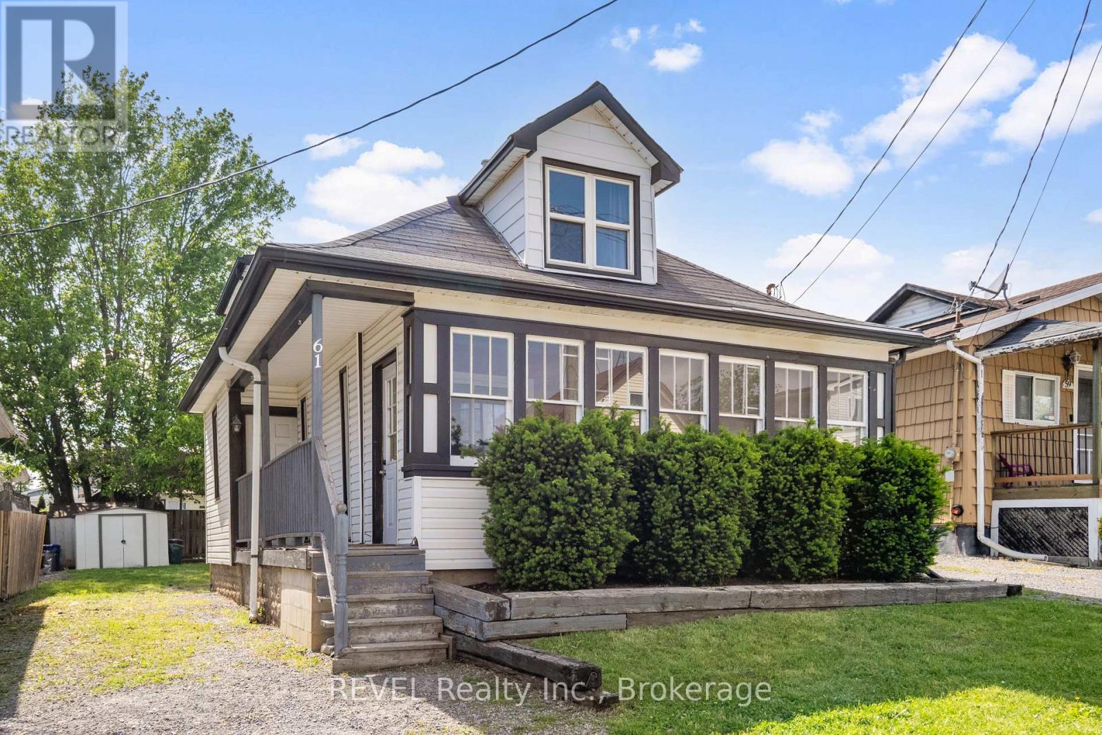 61 PATRICIA STREET, Thorold, Ontario