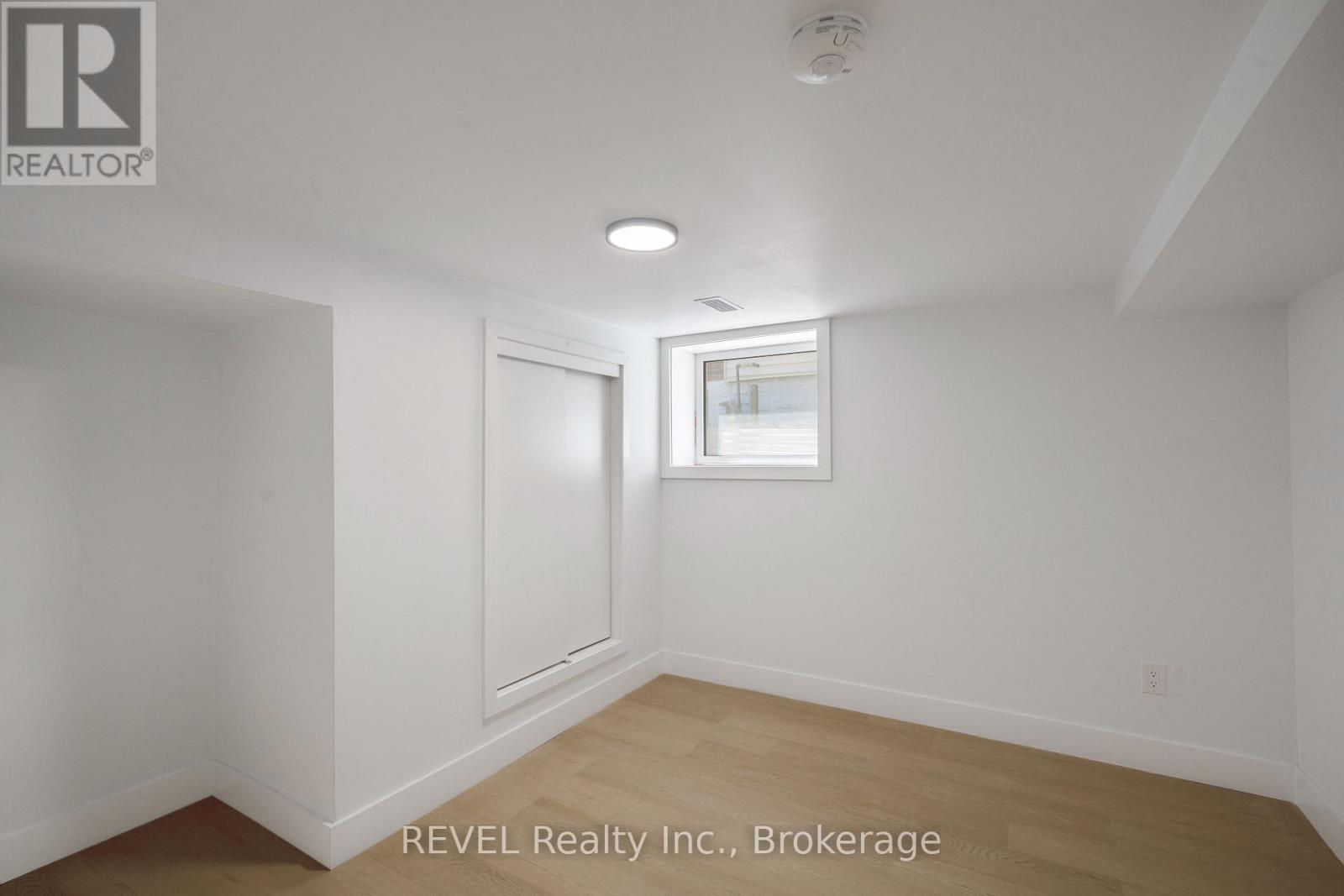 5261 Buchanan Avenue, Niagara Falls, Ontario  L2E 5A7 - Photo 23 - X13249556