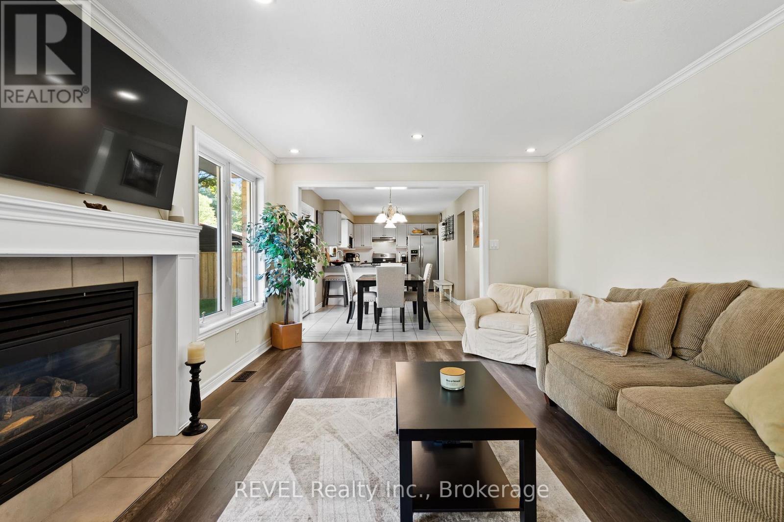 98 Debora Drive, Grimsby, Ontario  L3M 4J3 - Photo 21 - X13249968