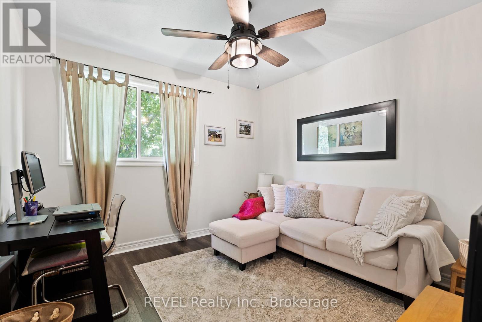 98 Debora Drive, Grimsby, Ontario  L3M 4J3 - Photo 33 - X13249968
