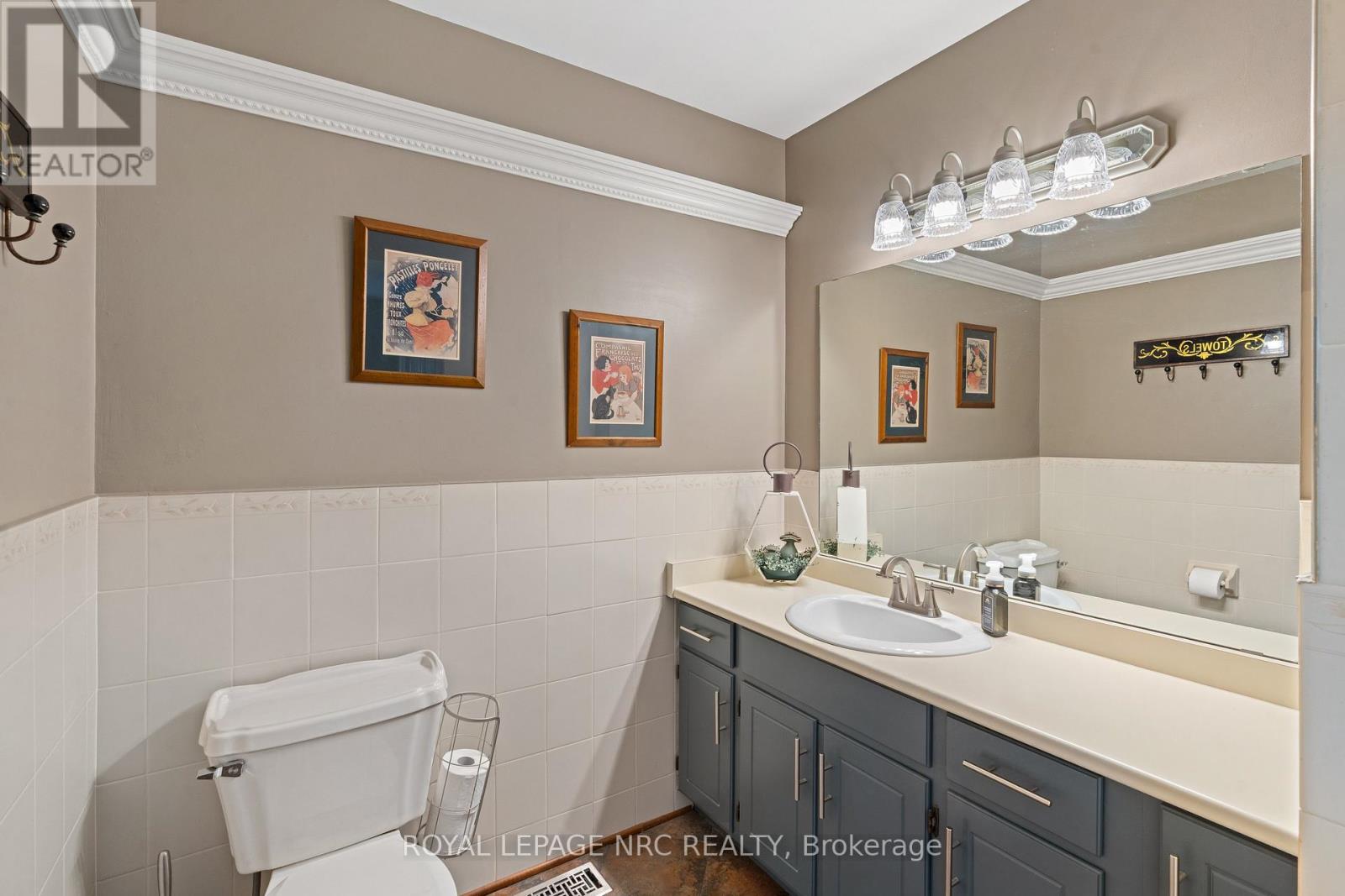 1287 Third St Louth, St. Catharines, Ontario  L2R 6P9 - Photo 18 - X13250308