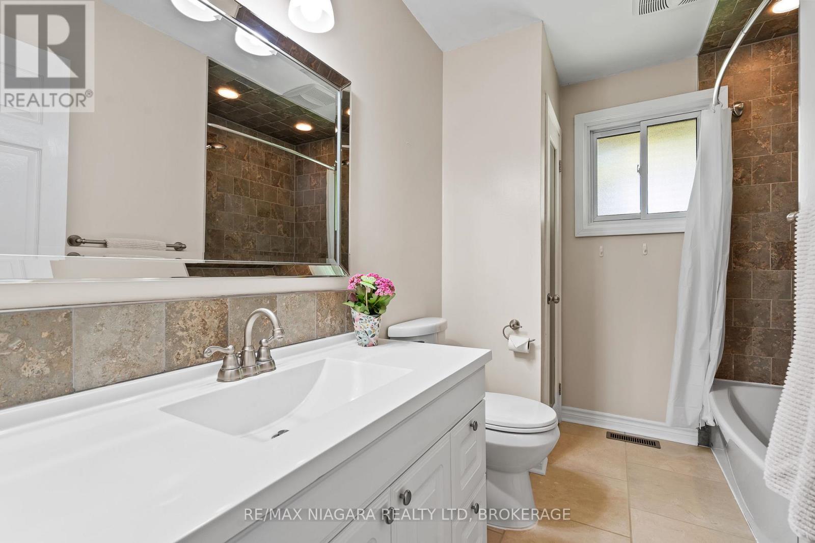 11611 Burnaby Road, Wainfleet, Ontario  L0S 1V0 - Photo 13 - X13258728