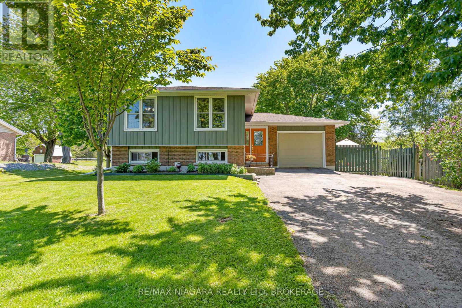 11611 Burnaby Road, Wainfleet, Ontario  L0S 1V0 - Photo 2 - X13258728