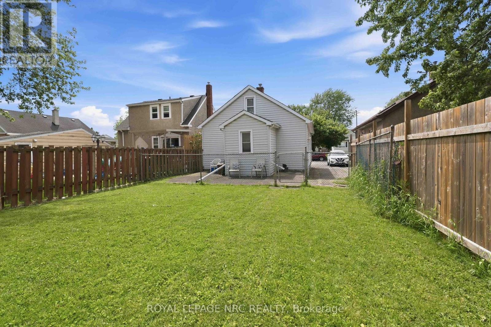 144 Mcalpine Avenue S, Welland, Ontario  L3B 1T6 - Photo 37 - X13259458