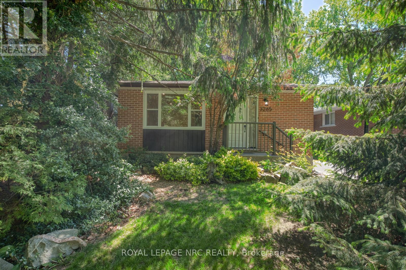 3265 Addison Avenue, Niagara Falls, Ontario  L2J 3K6 - Photo 2 - X13410056