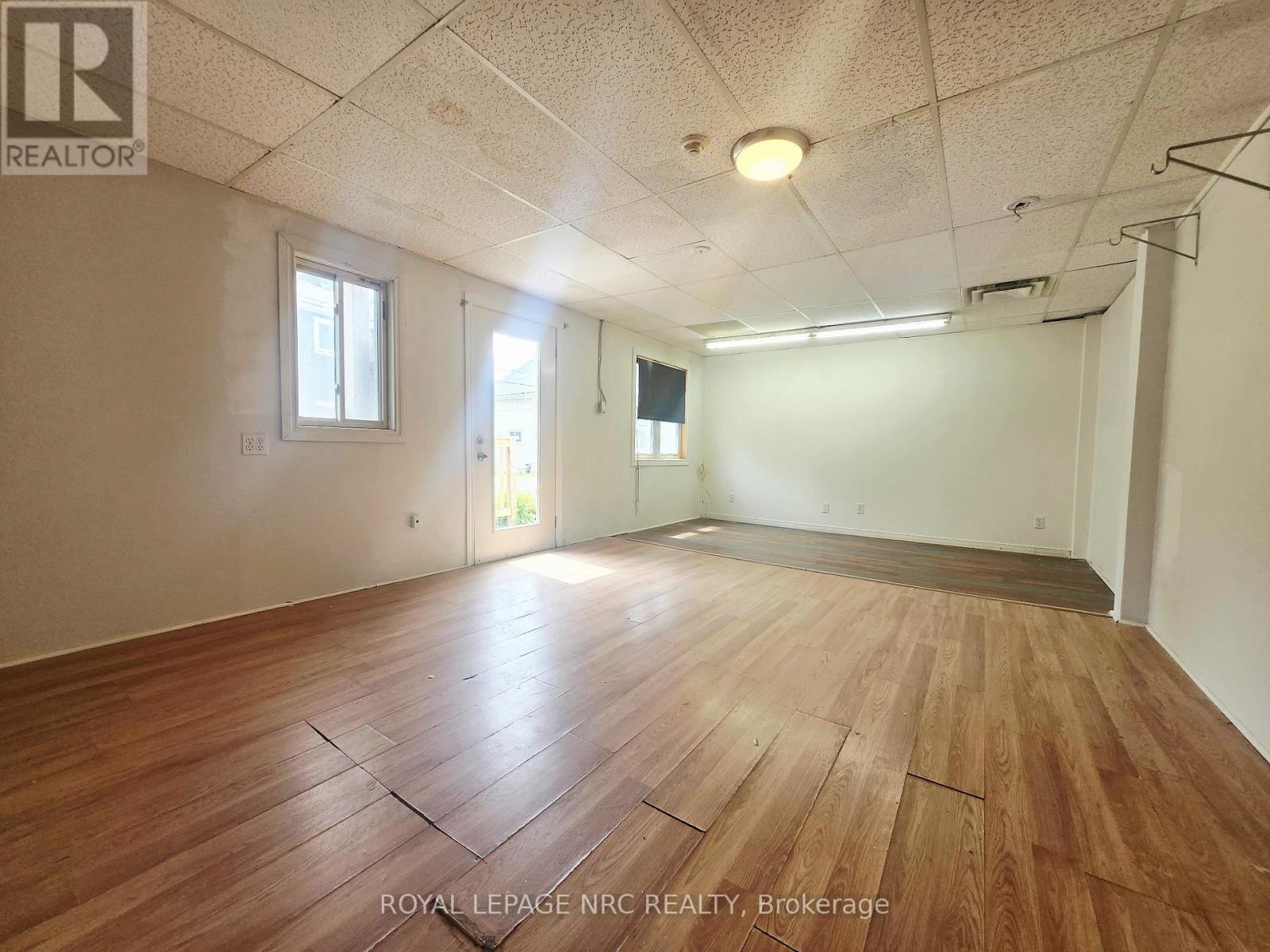 #4 - 74 Queens Circle, Fort Erie, Ontario  L0S 1B0 - Photo 12 - X13410540