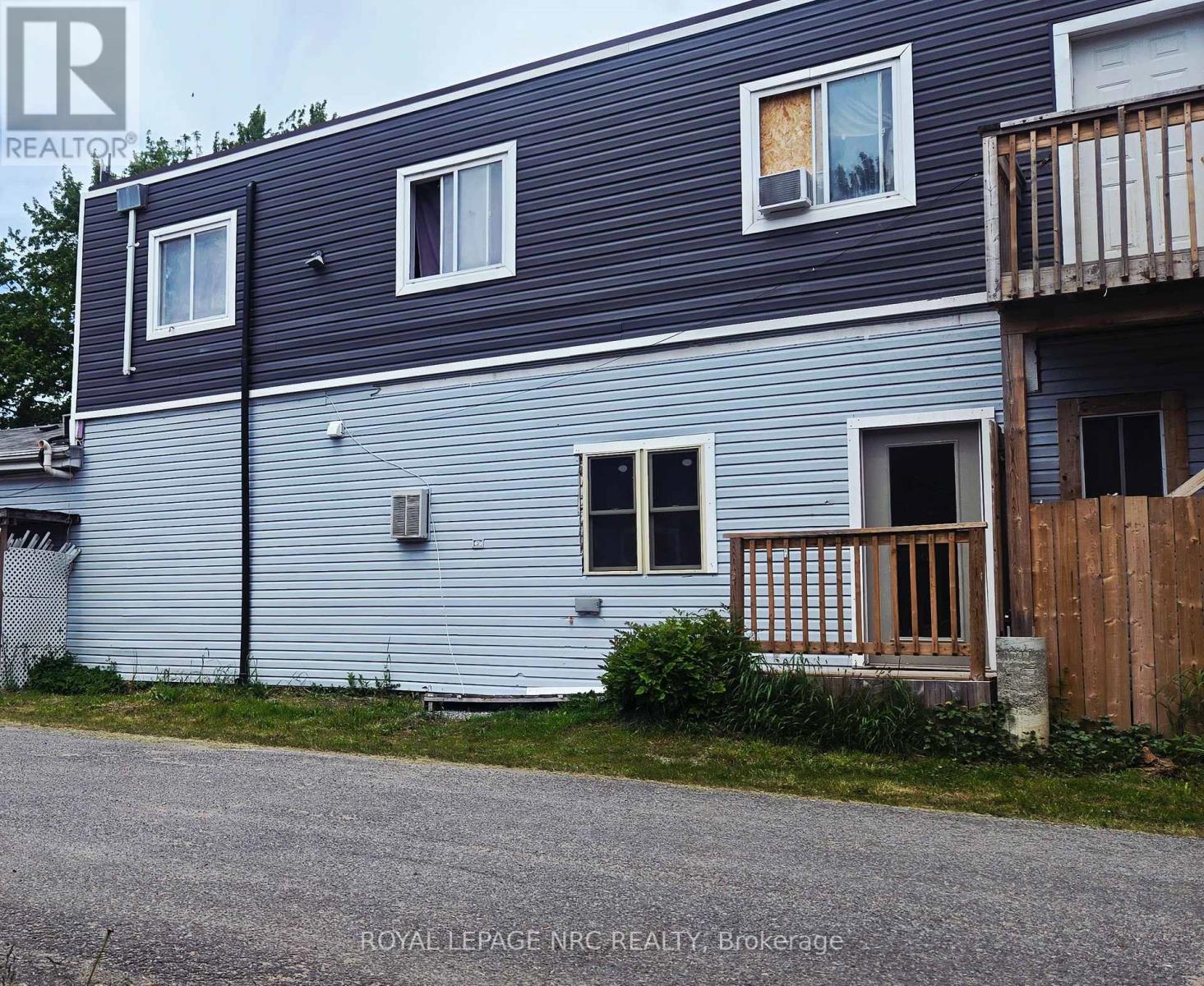 #4 - 74 Queens Circle, Fort Erie, Ontario  L0S 1B0 - Photo 4 - X13410540