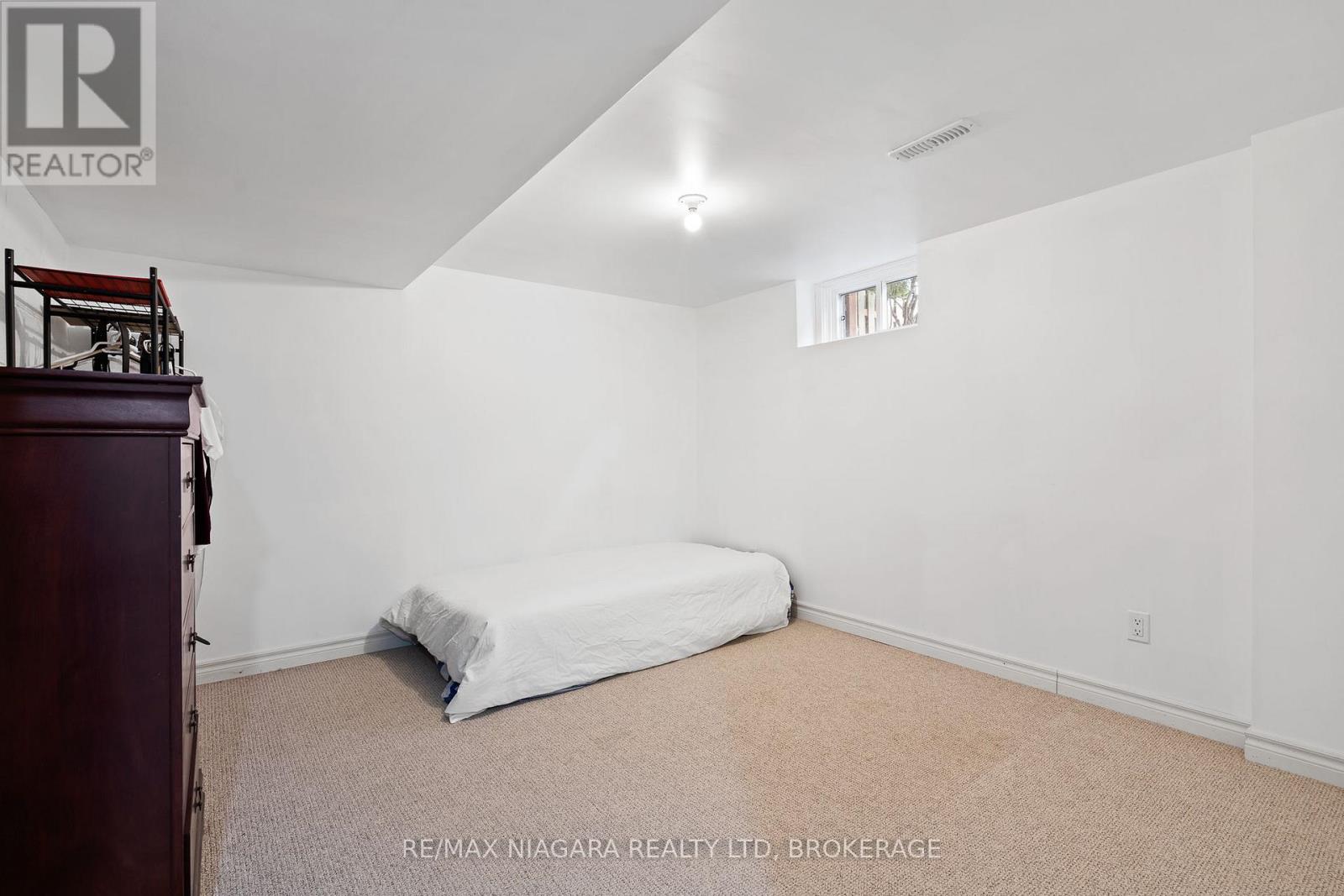 4 Tanner Circle, St. Catharines, Ontario  L2N 3M9 - Photo 29 - X13411274