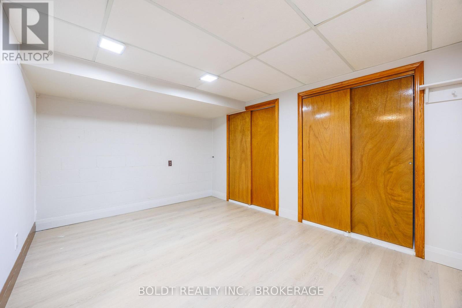Unit#2 - 127 Louth Street, St. Catharines, Ontario  L2S 2T8 - Photo 4 - X13411814