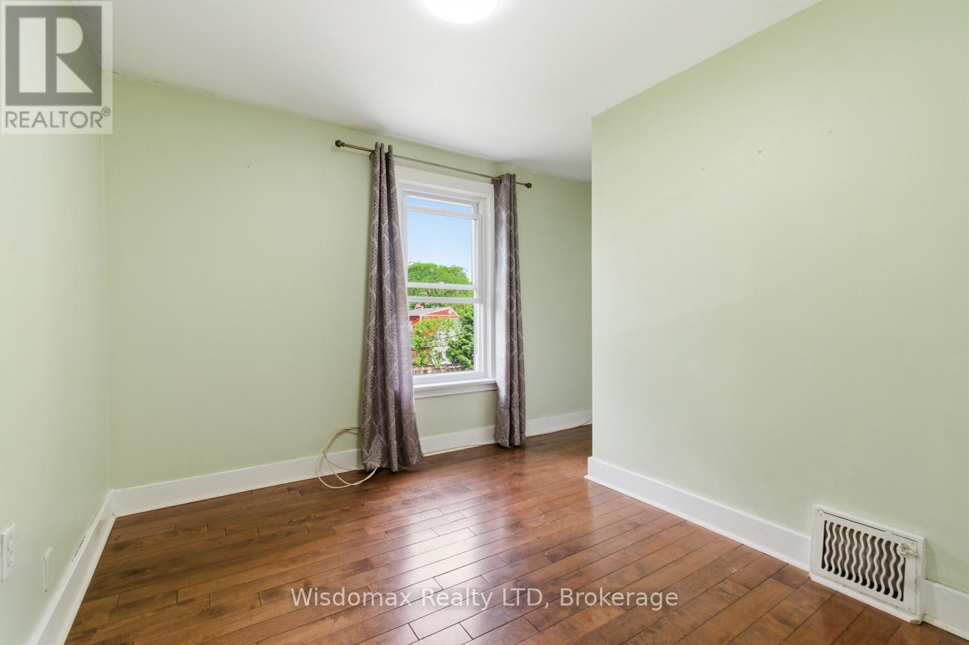 5782 Mouland Street, Niagara Falls, Ontario  L2G 5N7 - Photo 21 - X13412740