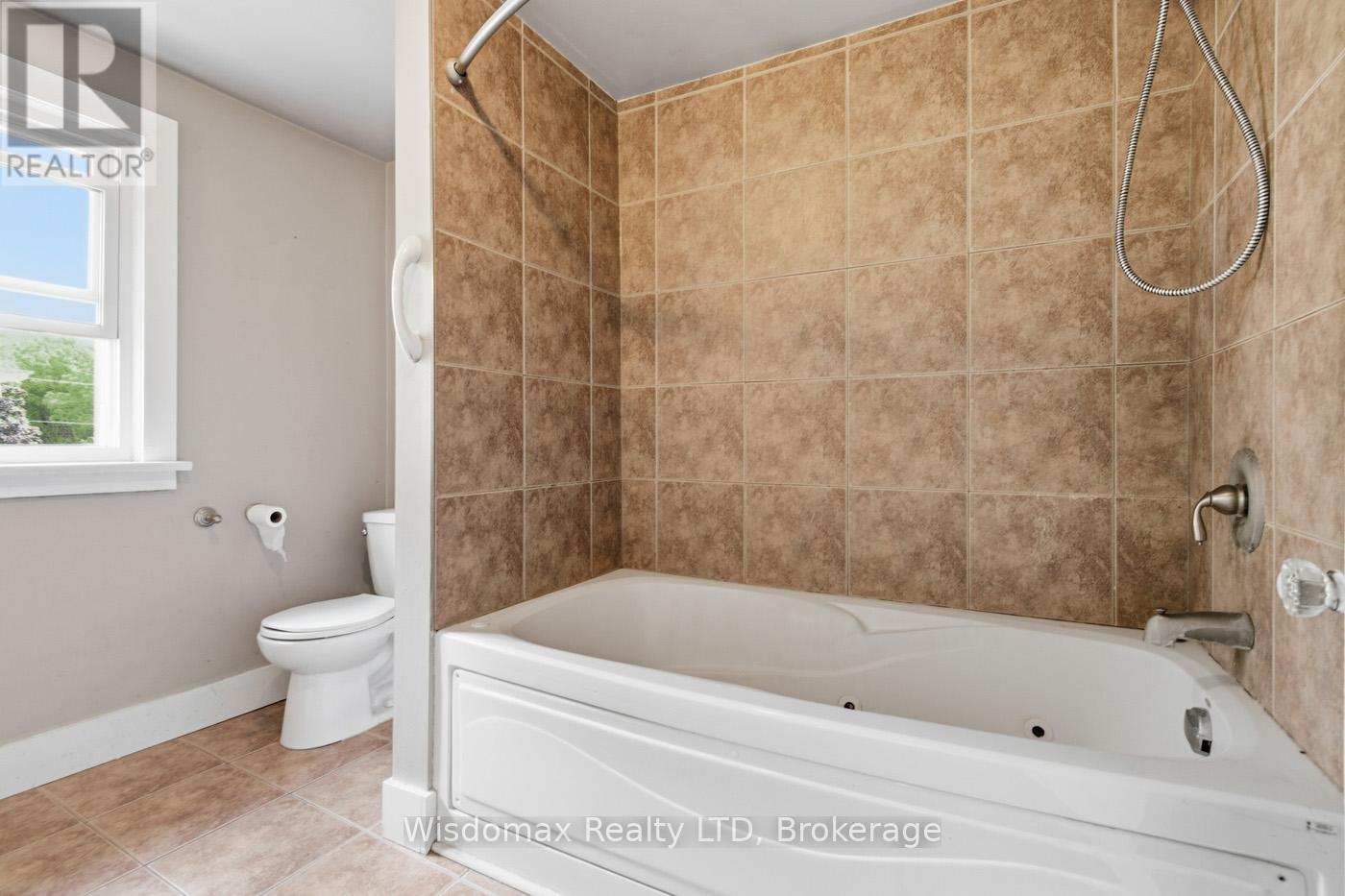 5782 Mouland Street, Niagara Falls, Ontario  L2G 5N7 - Photo 25 - X13412740