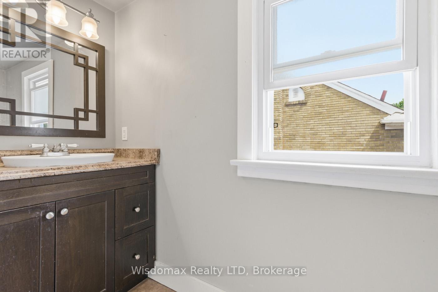 5782 Mouland Street, Niagara Falls, Ontario  L2G 5N7 - Photo 26 - X13412740