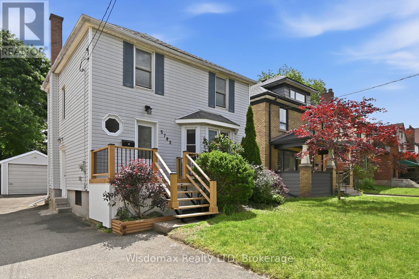 5782 Mouland Street, Niagara Falls, Ontario  L2G 5N7 - Photo 3 - X13412740