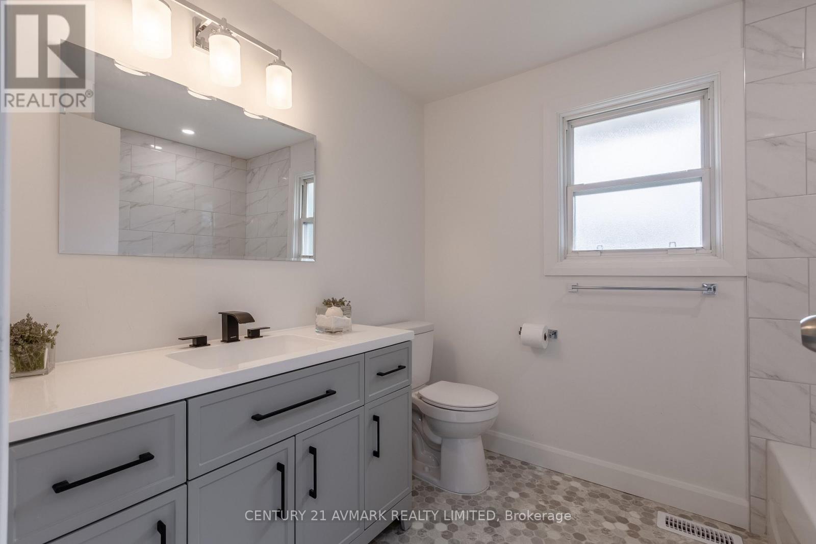 111 Northgate Drive, Welland, Ontario  L3C 5Y3 - Photo 15 - X13413186