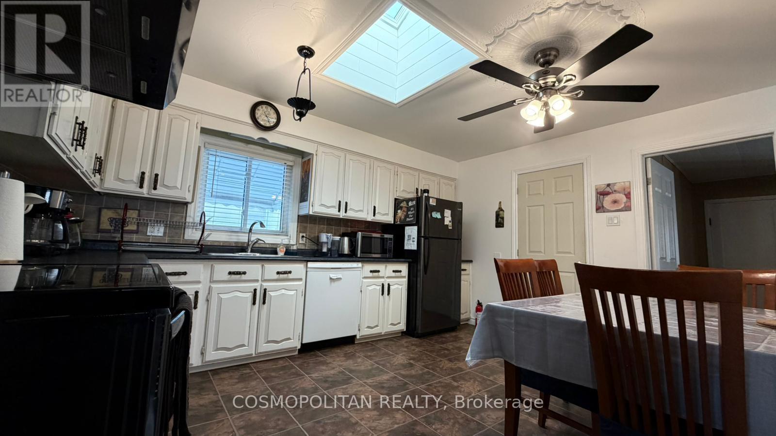 5359 Ontario Avenue, Niagara Falls, Ontario  L2E 3R7 - Photo 8 - X13413454