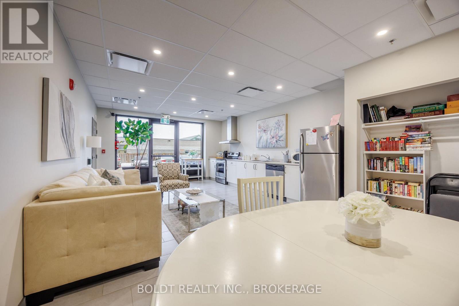 207 - 5837 Dunn Street, Niagara Falls, Ontario  L2G 0X7 - Photo 15 - X13414266