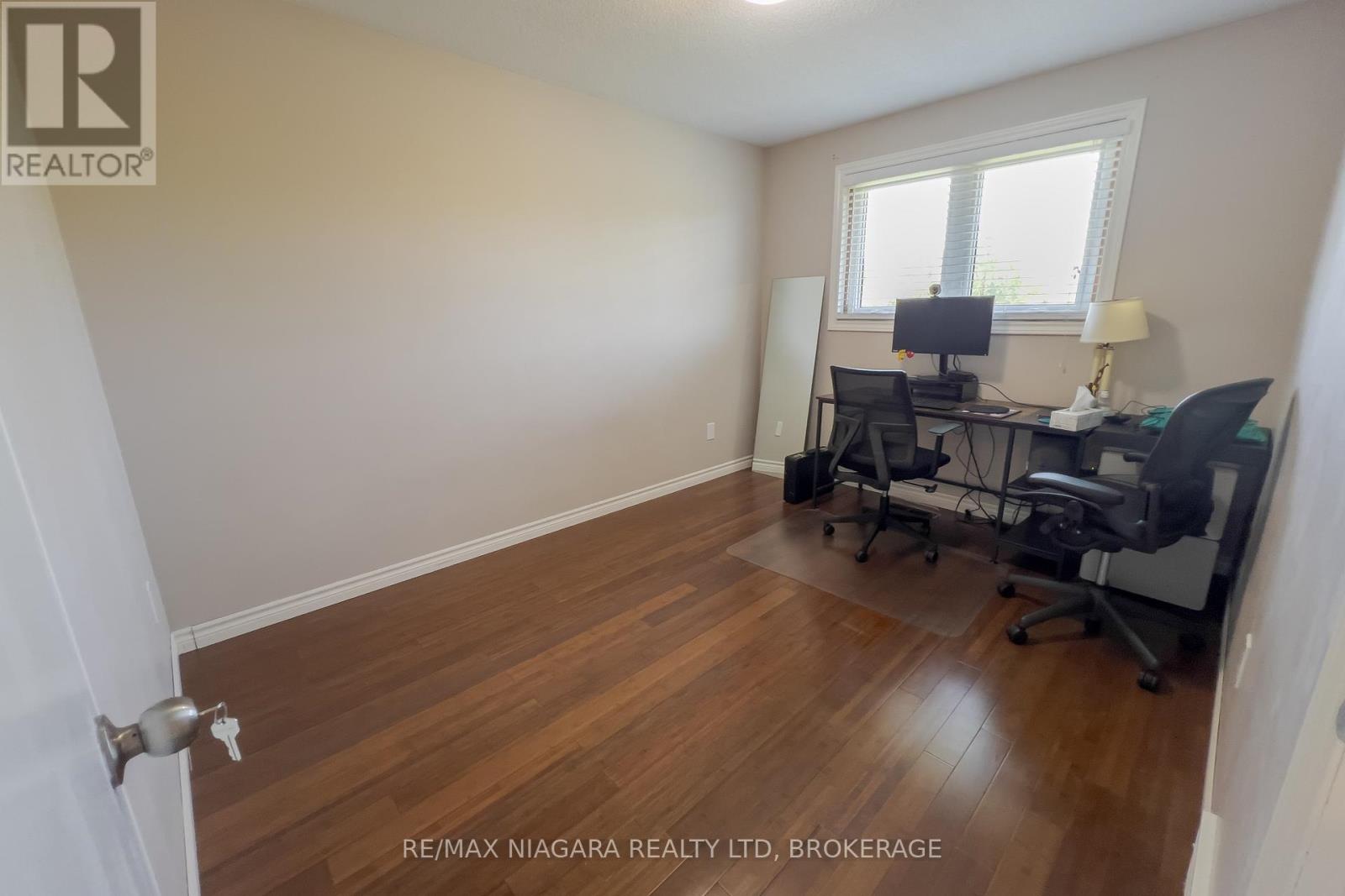 2439 Coral Avenue, Fort Erie, Ontario  L0S 1S0 - Photo 14 - X13416428