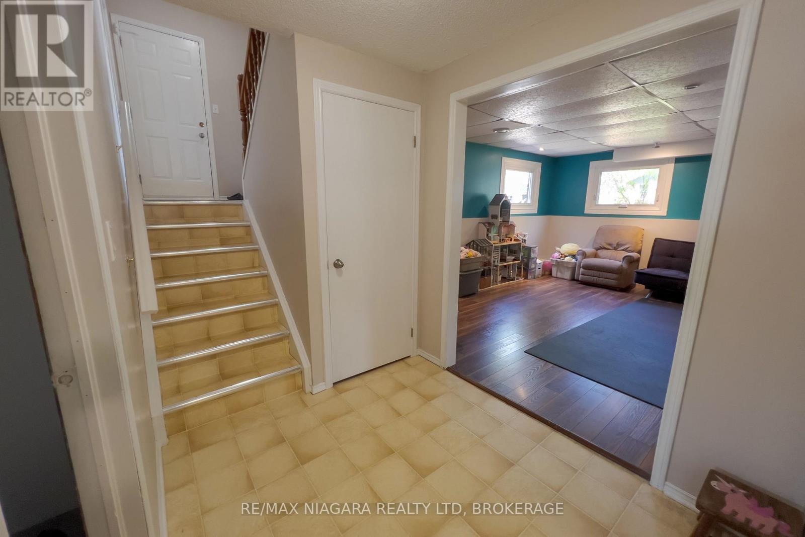 2439 Coral Avenue, Fort Erie, Ontario  L0S 1S0 - Photo 17 - X13416428