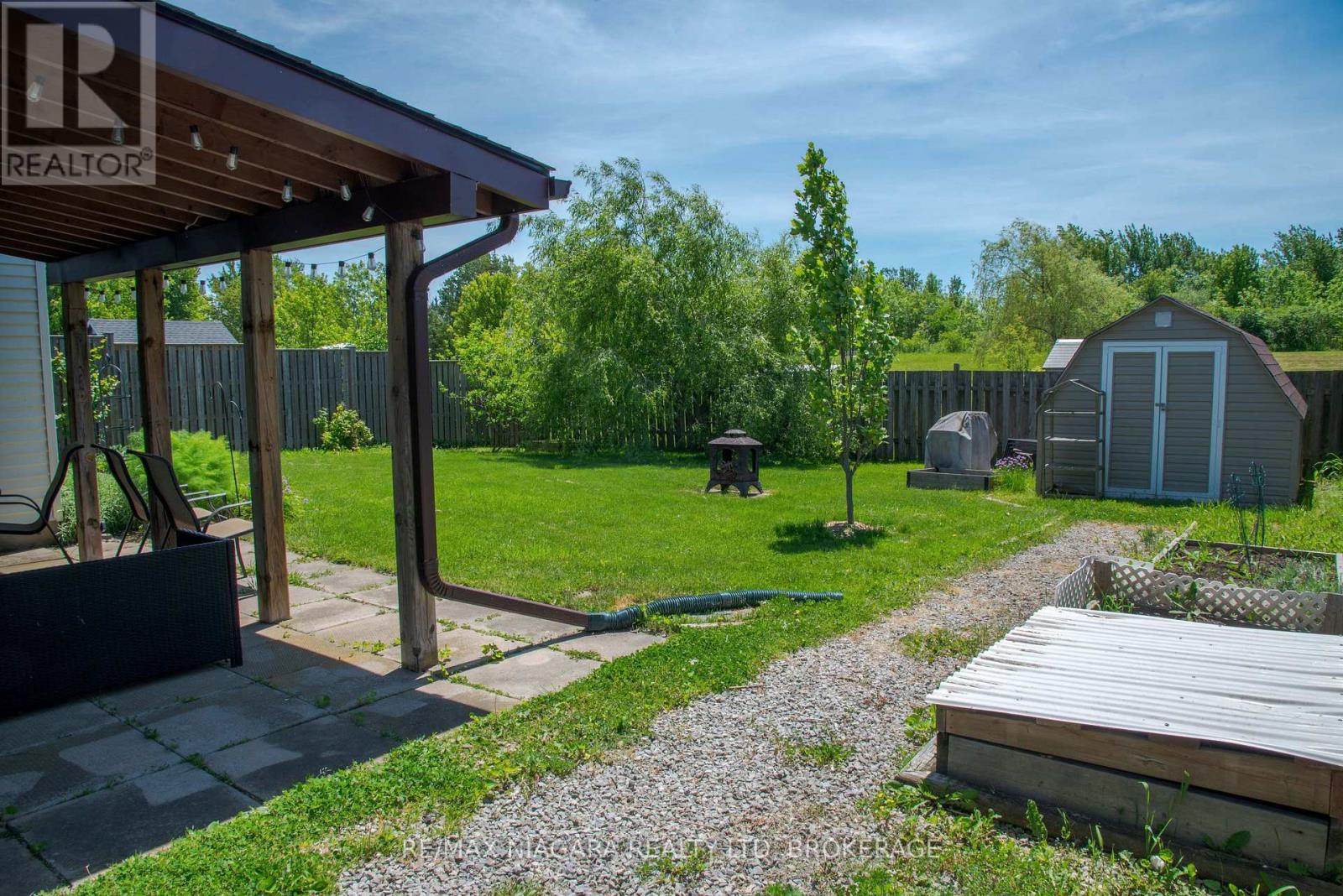 2439 Coral Avenue, Fort Erie, Ontario  L0S 1S0 - Photo 2 - X13416428