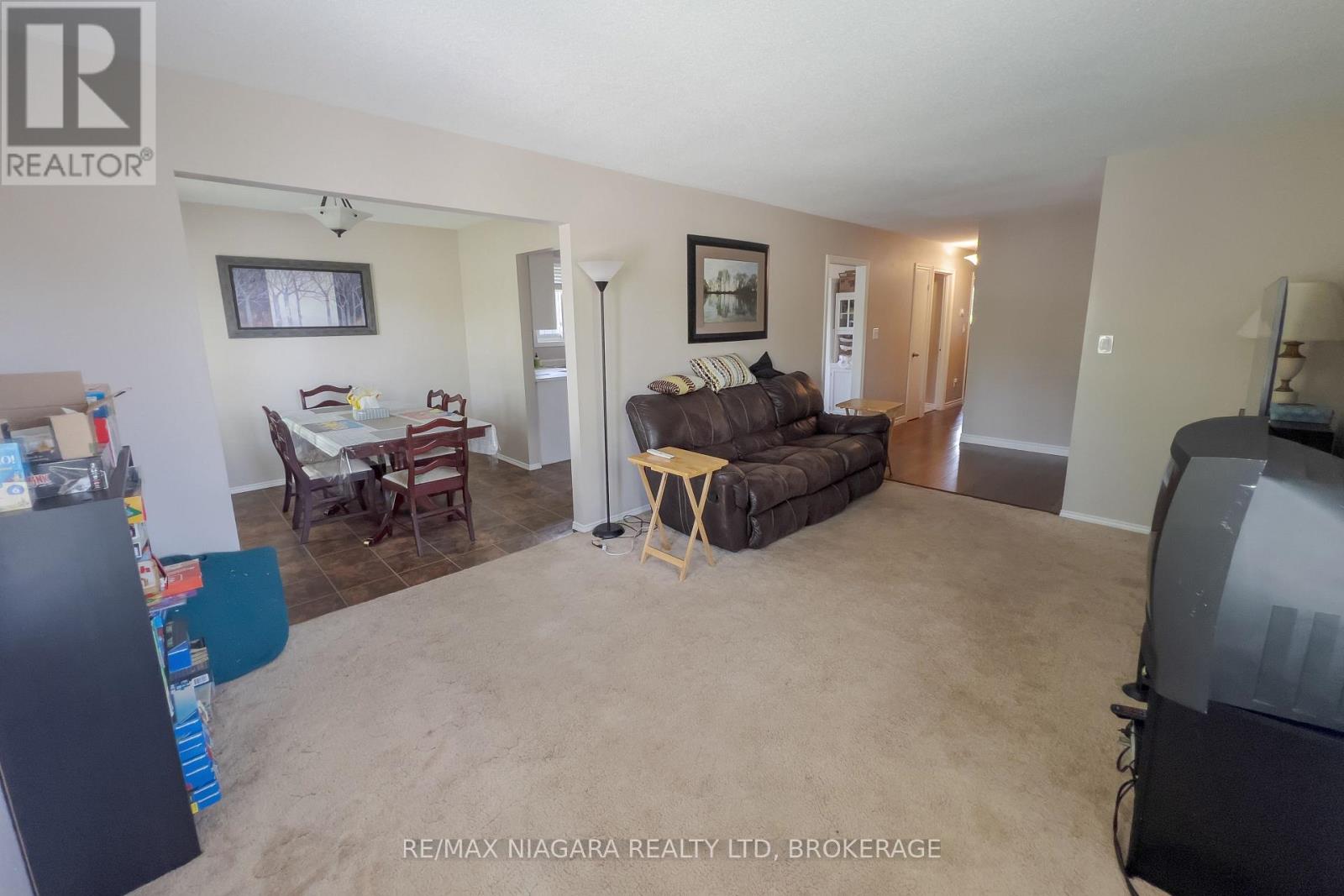 2439 Coral Avenue, Fort Erie, Ontario  L0S 1S0 - Photo 9 - X13416428