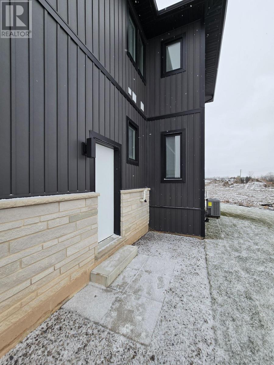Lower - 7394 Splendour Drive, Niagara Falls, Ontario  L2H 3V7 - Photo 13 - X13418540