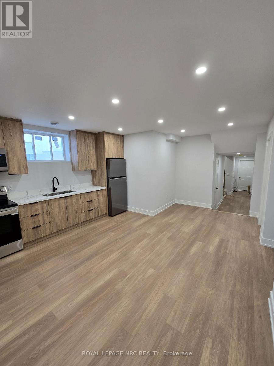 Lower - 7394 Splendour Drive, Niagara Falls, Ontario  L2H 3V7 - Photo 7 - X13418540