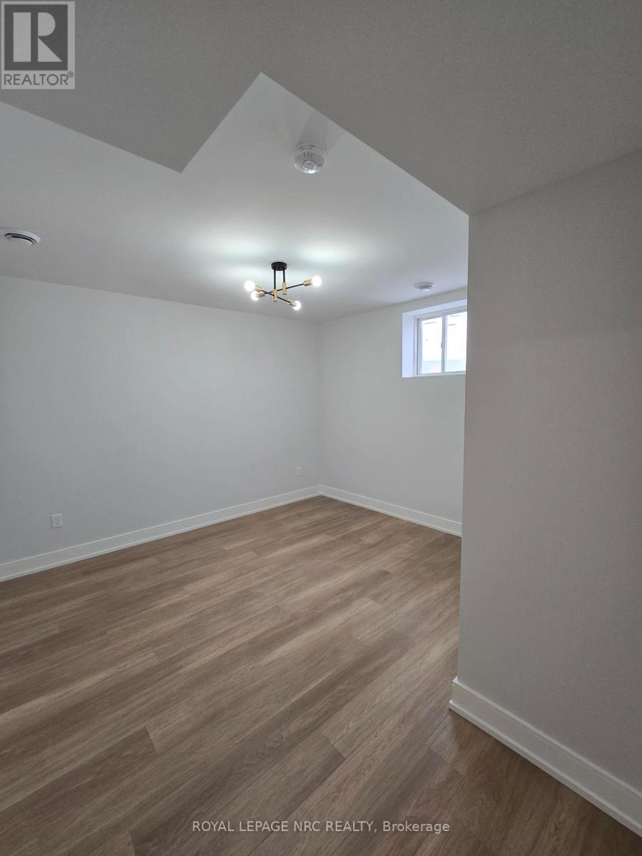 Lower - 7394 Splendour Drive, Niagara Falls, Ontario  L2H 3V7 - Photo 9 - X13418540