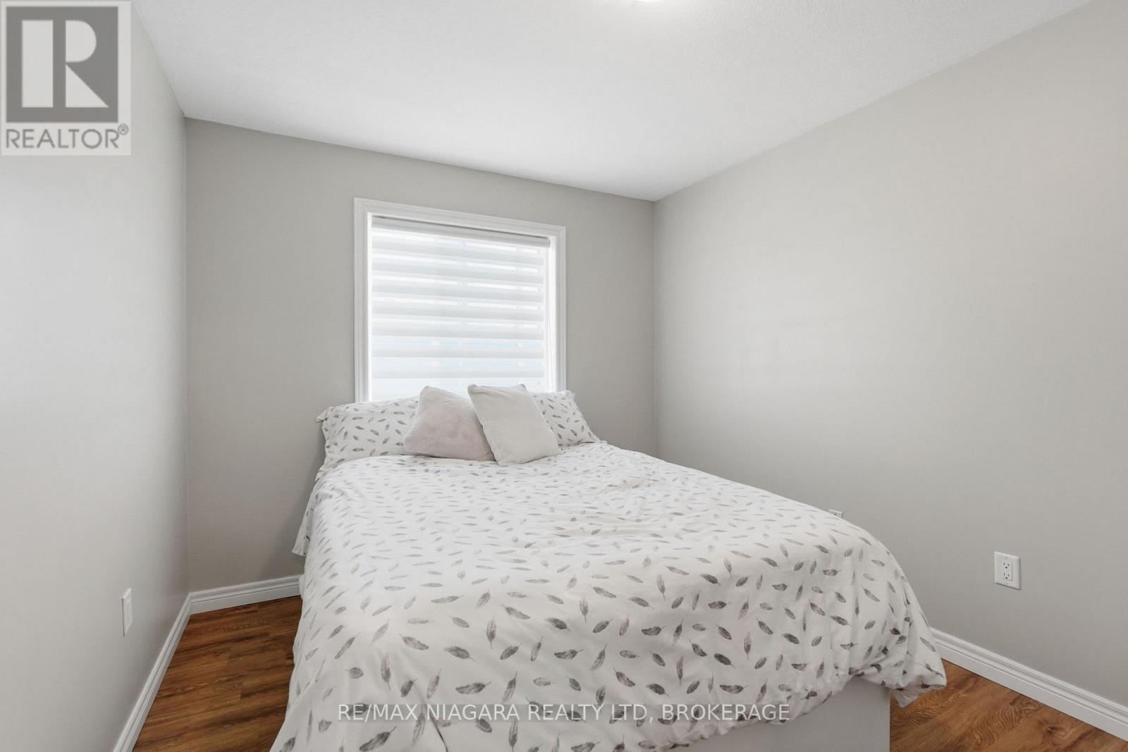 49 Cedar Street, Grimsby, Ontario  L3M 3X8 - Photo 27 - X13418582