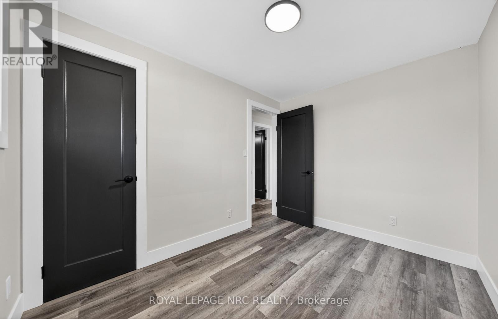 970 Parkdale Avenue, Fort Erie, Ontario  L2A 5B6 - Photo 24 - X13419156